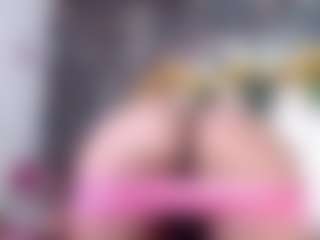 Live cam show with DESIRE10INCHES - Italian on CamClone | colombia