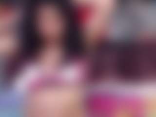 Live cam show with DESIRE10INCHES - Huge Tits on Camsoda