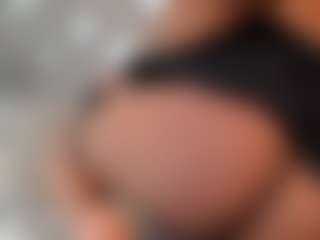 dionneventuri's Live Sex Cam Show