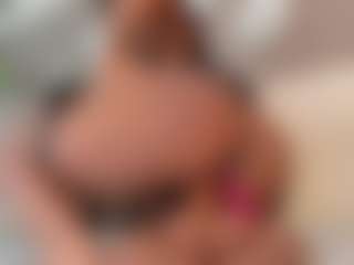 Live cam show with dionneventuri - Teen (18+) on boobsie.com