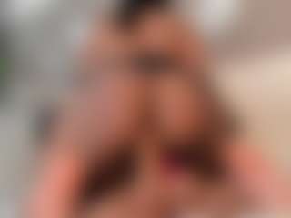 dionneventuri's Live Sex Cam Show