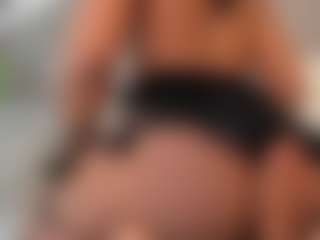 Live cam show with dionneventuri - White on Stripli.com | colombia