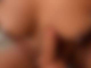 dionneventuri's Live Sex Cam Show