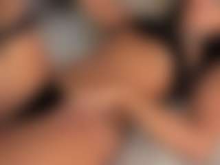 dionneventuri's Live Sex Cam Show