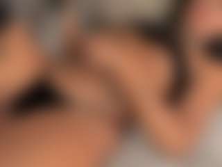 dionneventuri's Live Sex Cam Show