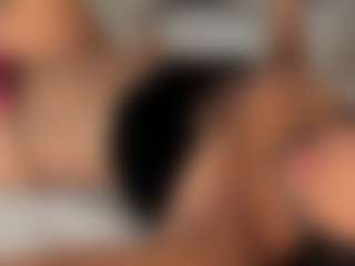 dionneventuri's Live Sex Cam Show