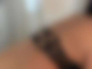 dionneventuri's Live Sex Cam Show