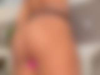 dionneventuri's Live Sex Cam Show