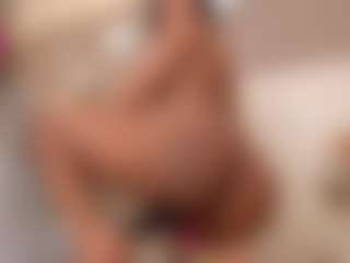 dionneventuri's Live Sex Cam Show