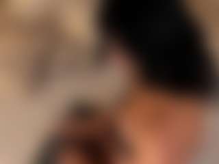dionneventuri's Live Sex Cam Show
