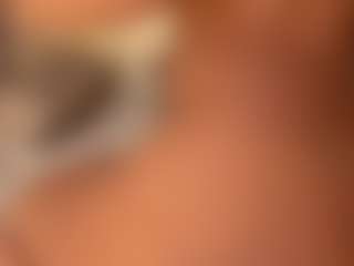 dionneventuri's Live Sex Cam Show