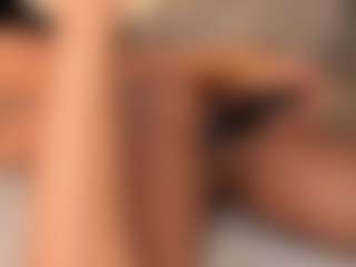 dionneventuri's Live Sex Cam Show