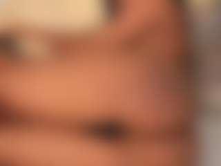 dionneventuri's Live Sex Cam Show