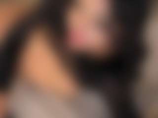 dionneventuri's Live Sex Cam Show