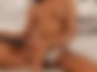 Live cam show with dionneventuri - Blowjob on StripNow