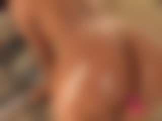 dionneventuri's Live Sex Cam Show