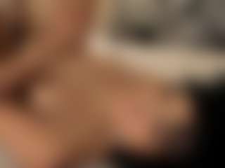dionneventuri's Live Sex Cam Show