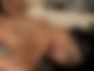Live cam show with dionneventuri - Brown Hair on Camiplay Live