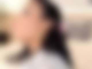 dionneventuri's Live Sex Cam Show