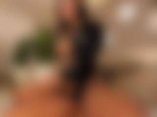 dionneventuri's Live Sex Cam Show