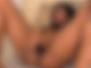 dionneventuri's Live Sex Cam Show