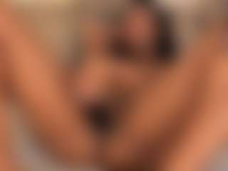 dionneventuri's Live Sex Cam Show
