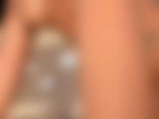 Live cam show with dionneventuri - Cum on SmokeAndPoke