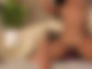 Live cam show with dionneventuri - Average on infinitiblacc.com