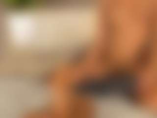 dionneventuri's Live Sex Cam Show
