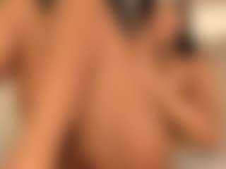 dionneventuri's Live Sex Cam Show