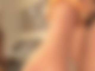 dionneventuri's Live Sex Cam Show
