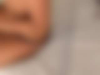 dionneventuri's Live Sex Cam Show