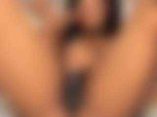dionneventuri's Live Sex Cam Show