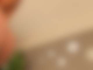 dionneventuri's Live Sex Cam Show