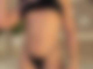 Live cam show with dionneventuri - Teen (18+) on TottyGirls