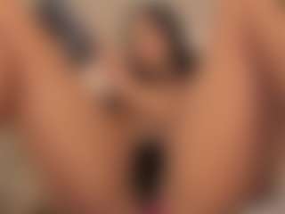 dionneventuri's Live Sex Cam Show