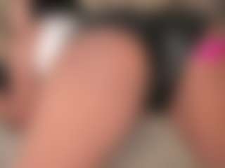 dionneventuri's Live Sex Cam Show