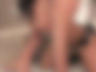 dionneventuri's Live Sex Cam Show