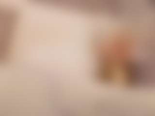 Live cam show with dionneventuri - Striptease Teen (18+) on xDating