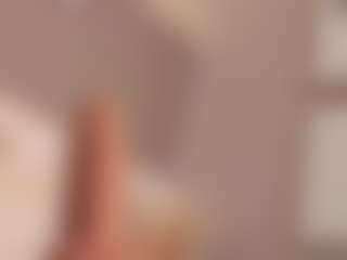 Live cam show with dionneventuri - Striptease Teen (18+) on UwU Esports
