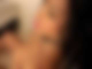 Live cam show with dionneventuri - Striptease Teen (18+) on Camsoda