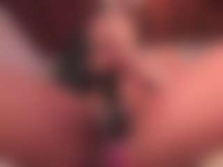 dionneventuri's Live Sex Cam Show