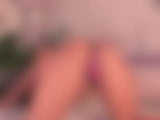 dionneventuri's Live Sex Cam Show