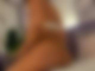dionneventuri's Live Sex Cam Show