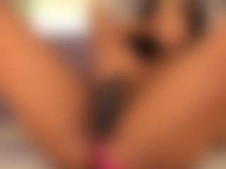 dionneventuri's Live Sex Cam Show