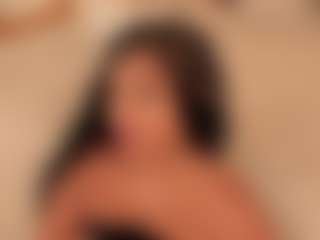 dionneventuri's Live Sex Cam Show