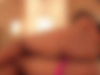 dionneventuri's Live Sex Cam Show