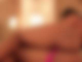 dionneventuri's Live Sex Cam Show