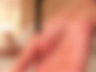 Live cam show with dionneventuri - Striptease on Camsoda