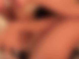dionneventuri's Live Sex Cam Show
